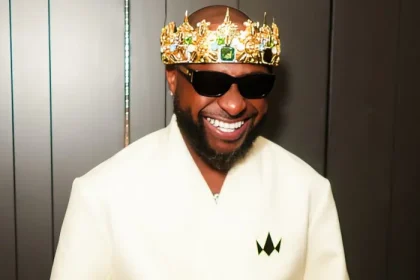 ‘I am respected abroad because they know I am the King in Nigeria’ – Davido says on Western validation