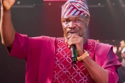 Gospel singer, Toluwanisings is dead